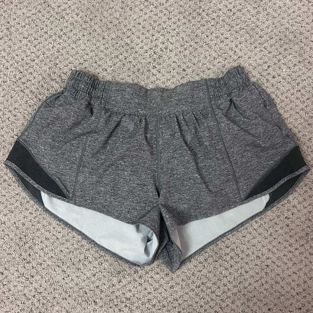 Lululemon Hotty Hot 2.5” Gray